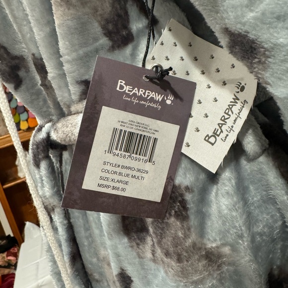 BearPaw Bear Print Cozy Robe - Picture 3 of 6